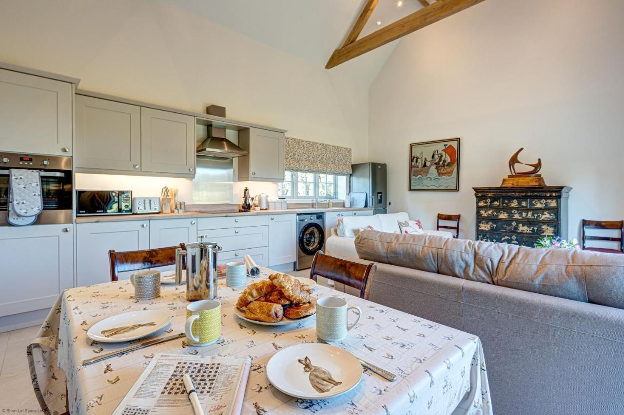 Bladon Dairy Lodge מראה חיצוני תמונה